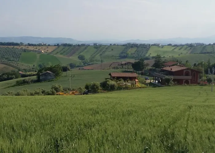 アパートホテル Ciliegia Rossa コロンネッラ