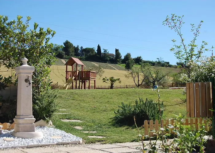 Apartmanhotel Ciliegia Rossa 4*